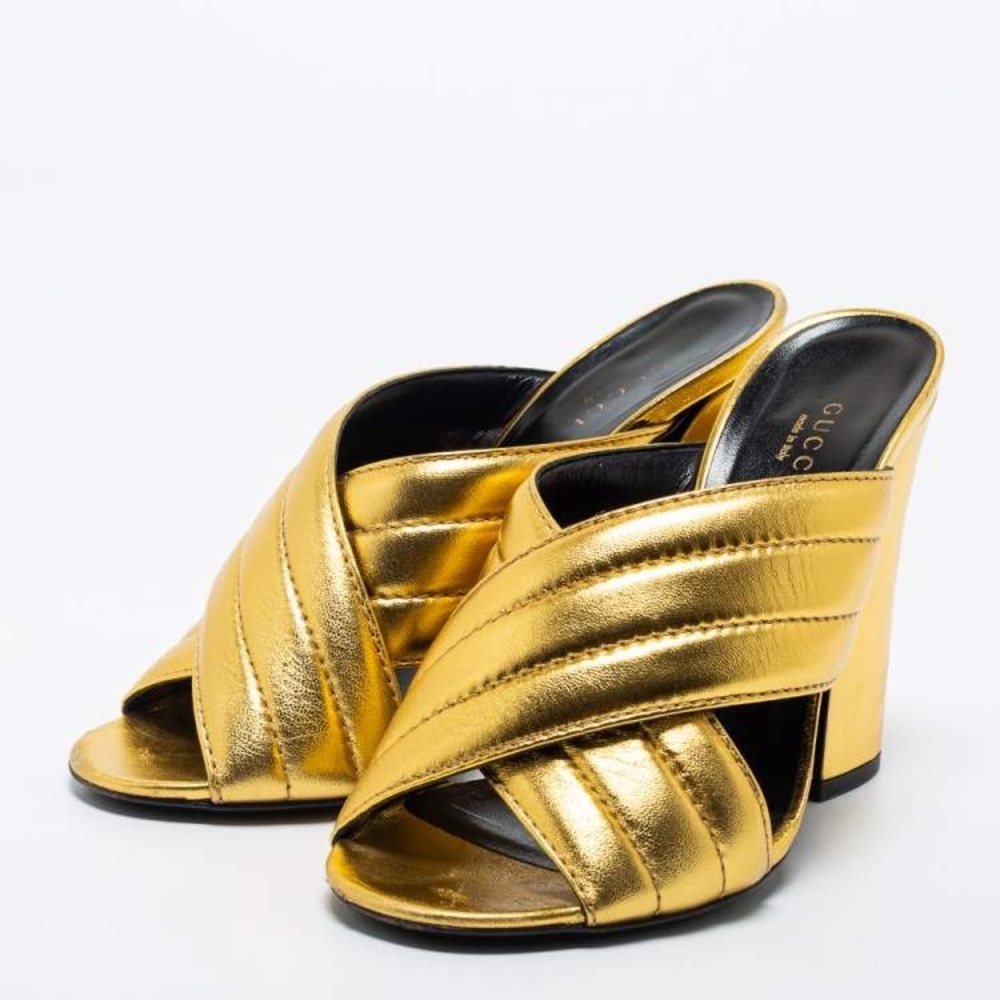 Gucci vintage gold metallic Webby mules size 6.5 authentic!!